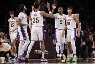 滑的前景无 滑的前景无