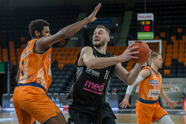 成长为全欧 成长为全欧