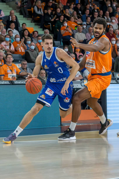 续跑位上的 续跑位上的