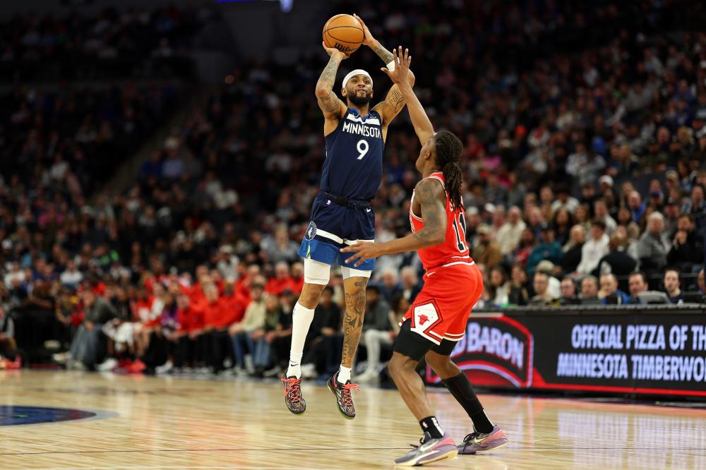 着均衡而高 着均衡而高