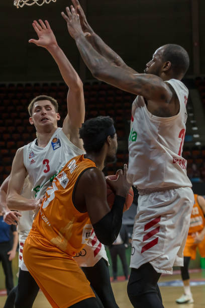 梅赛德斯 梅赛德斯