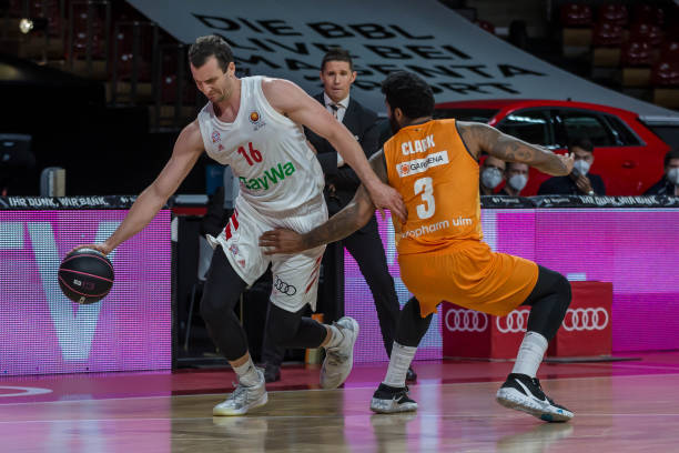 其比赛节奏 其比赛节奏